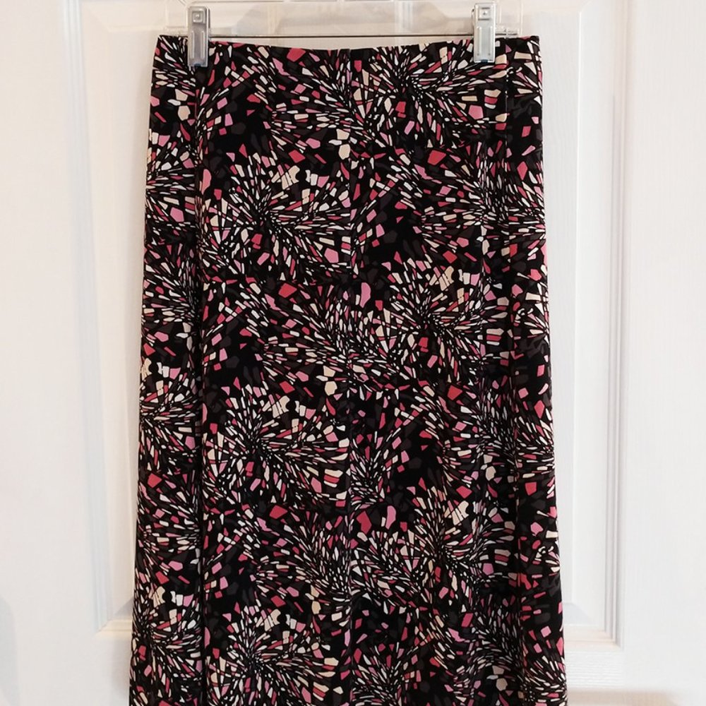 Sag Harbor Black & Pink Patterened Skirt XL